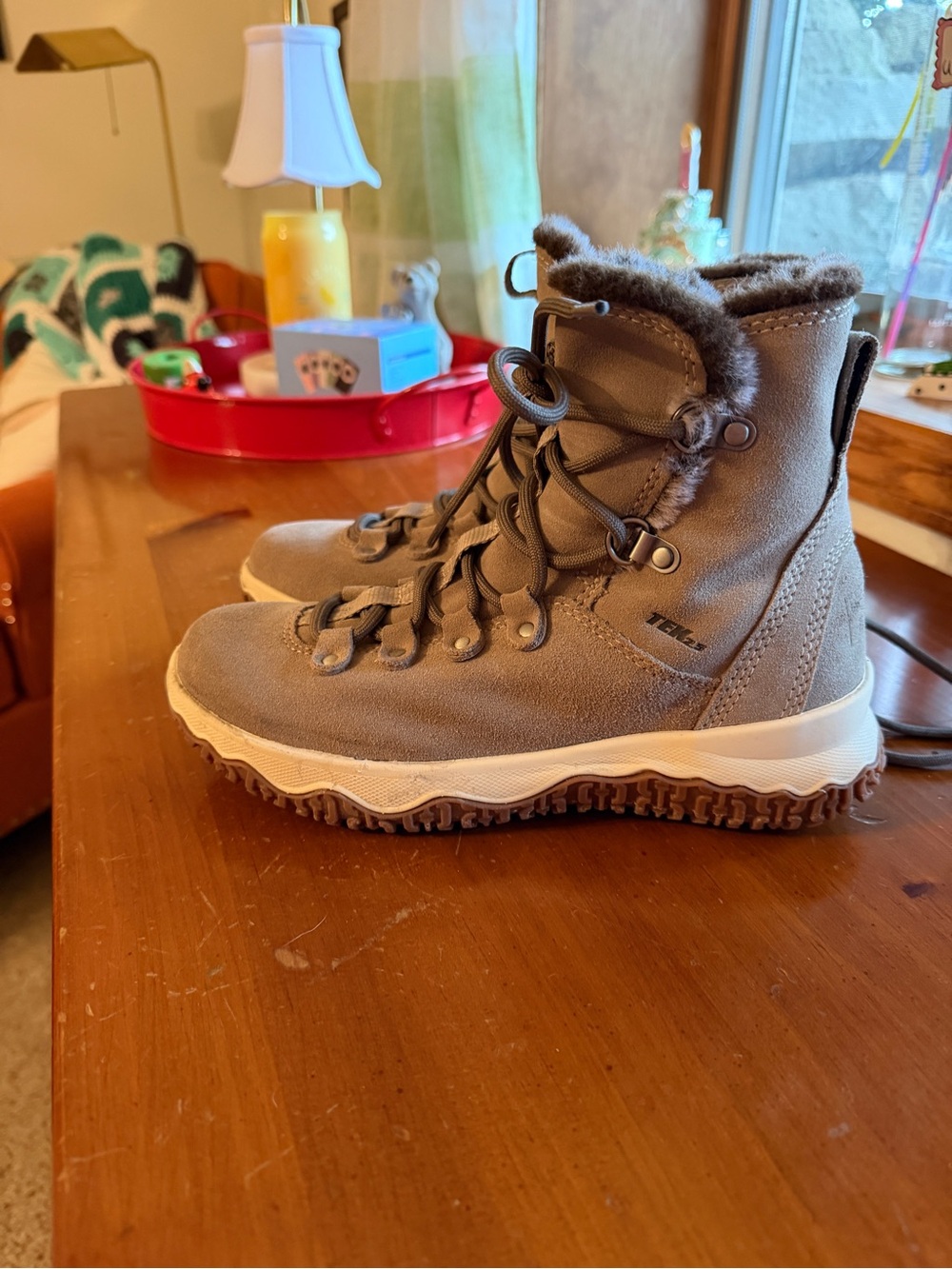 L.L. Bean Women's Gray tan Suede Lace-Up Winter Boots with Faux Fur Trim